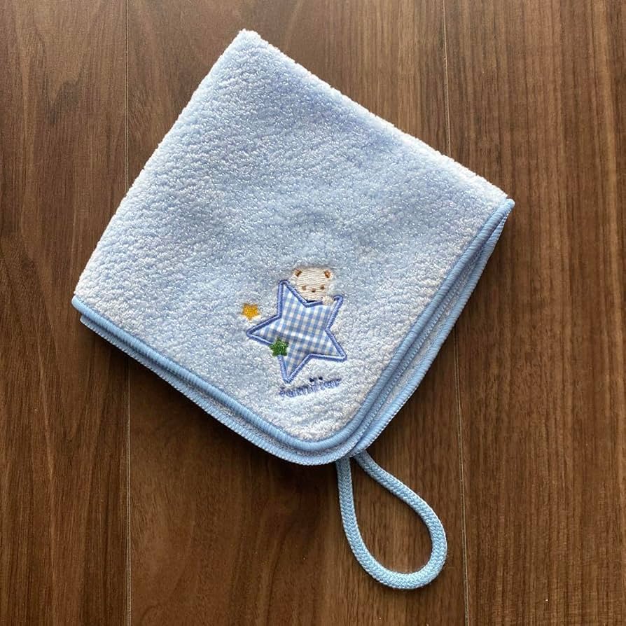 Amazon.co.jp: ファミリア familiar ループ付きタオル ハンドタオル